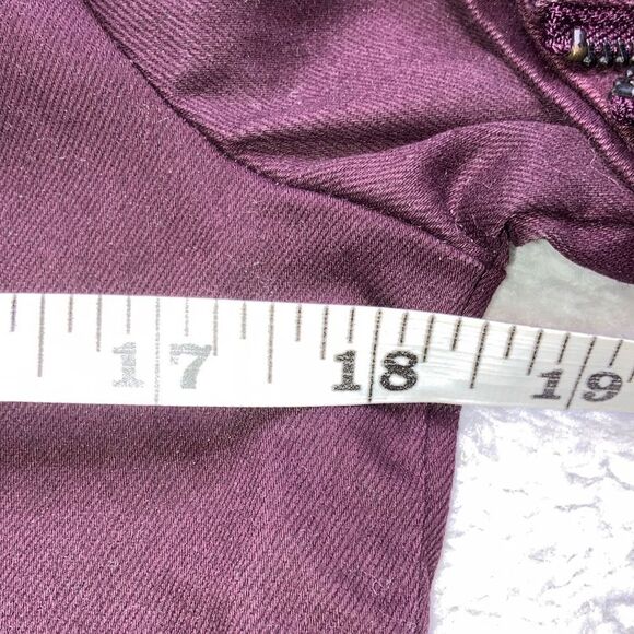 BANANA REPUBLIC S Cropped Deep Burgundy Unisex Utility Jacket - Picture 6 of 13